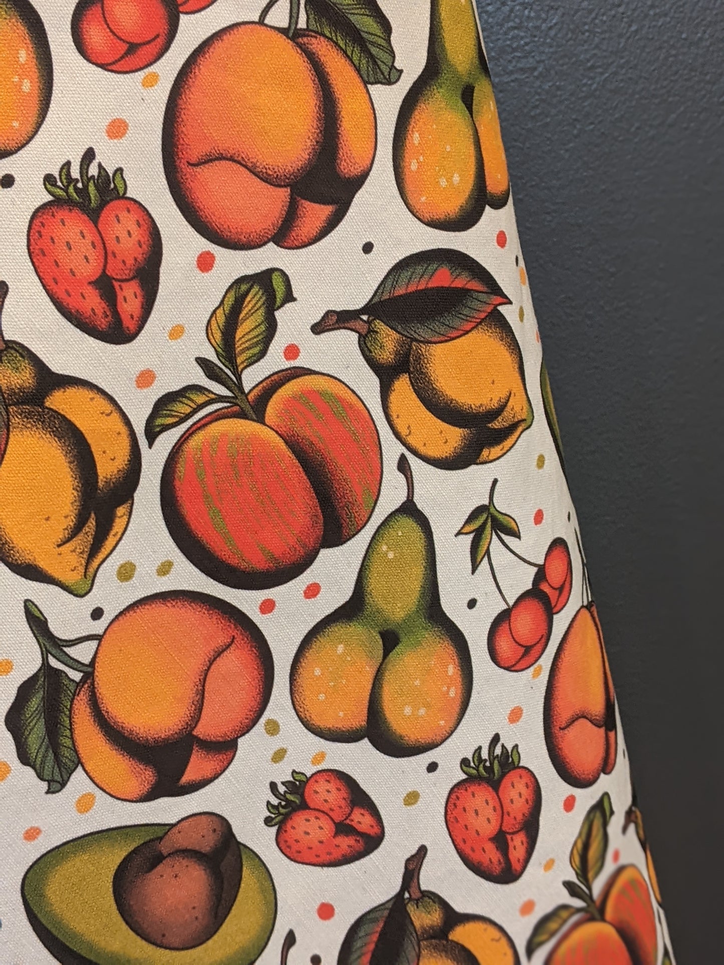 Tea Towel: Peachy Cheeks