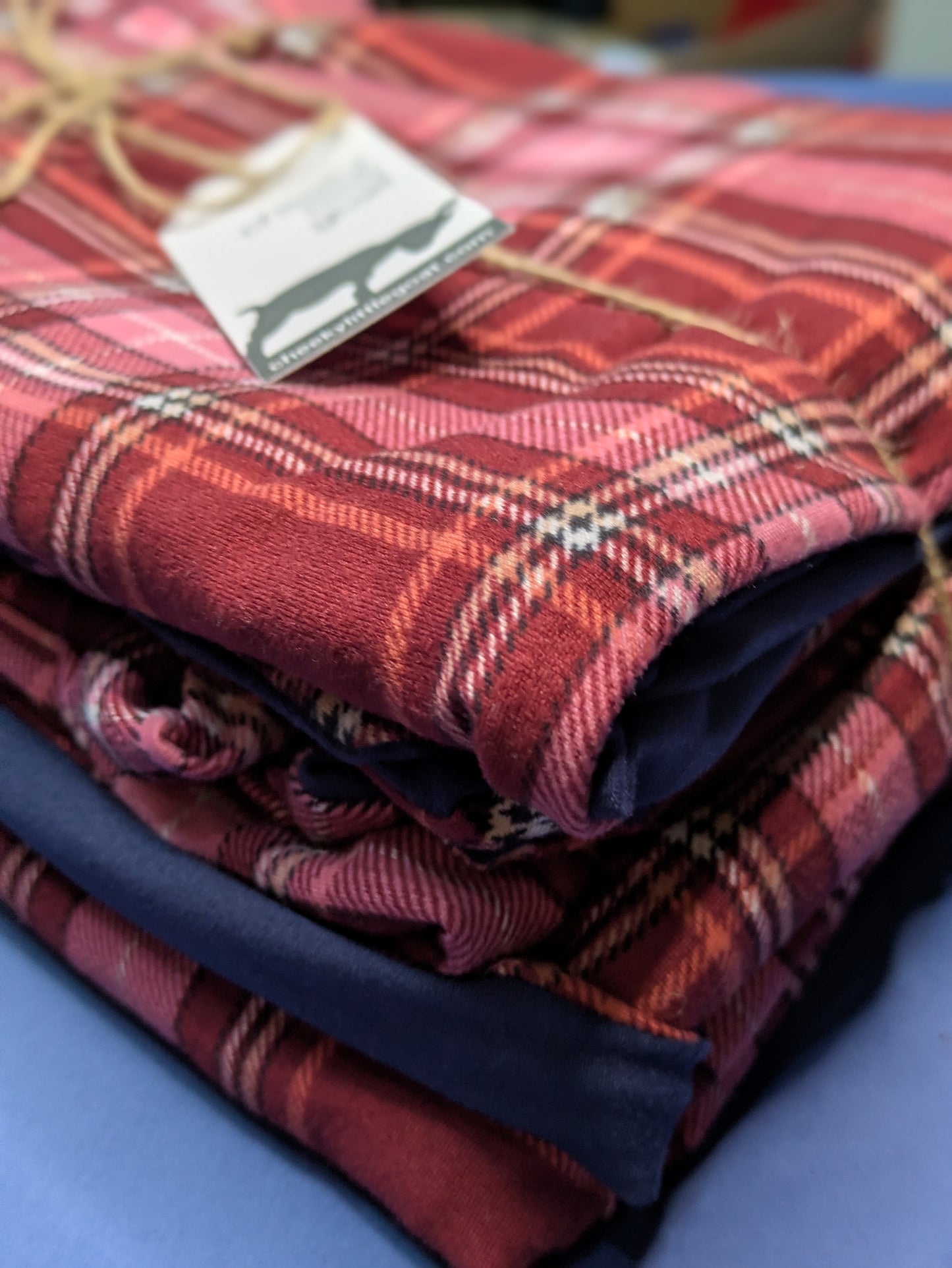 Douglas Blanket: pink