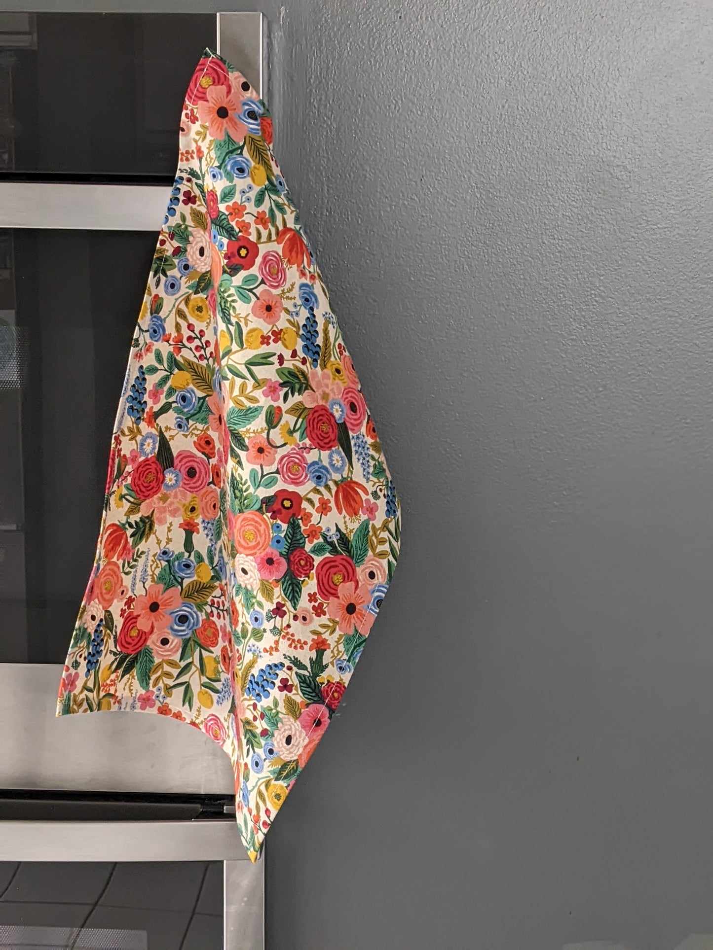 Tea towel: Garden Party