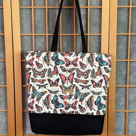 BUTT-erflies Everyday Tote