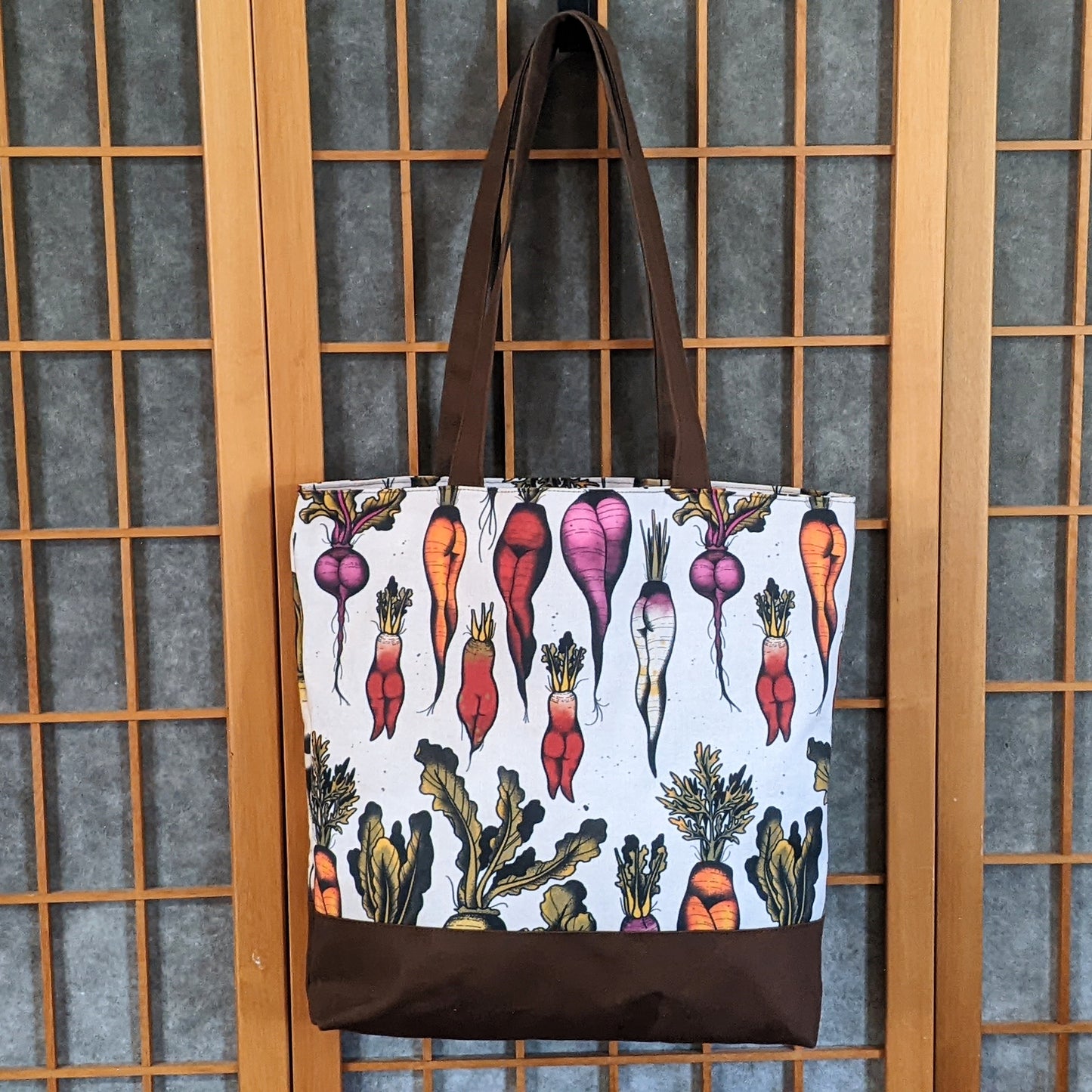 Sexy Veggies Everyday Tote: full opening