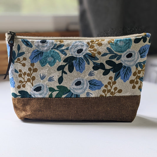Garden Morning Medium Makeup Bag