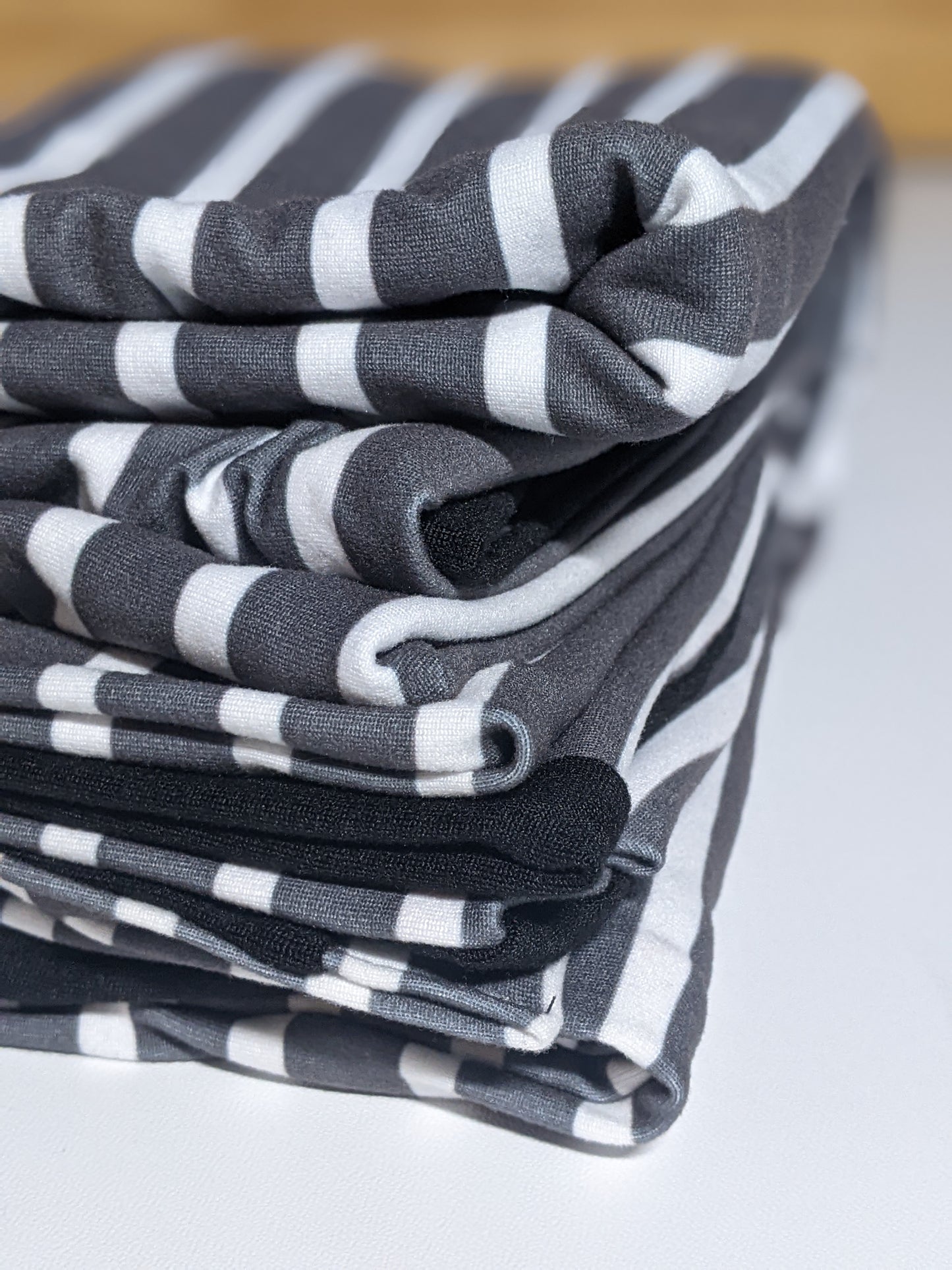Mini Morgan Blanket: gray