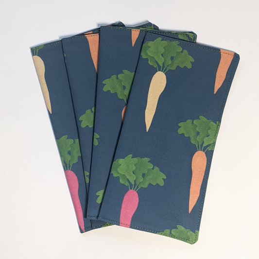 Cloth napkins: carrots