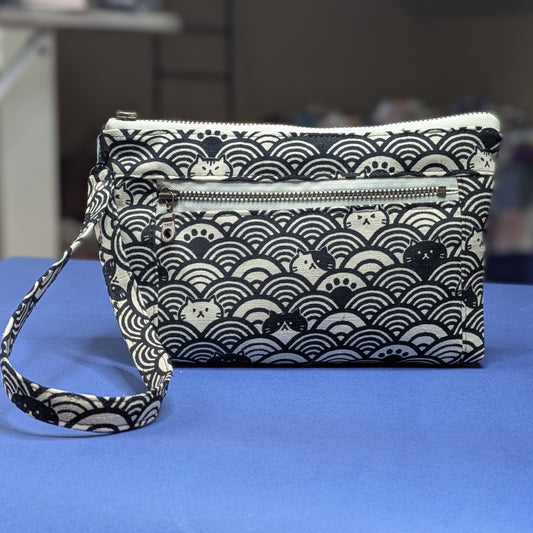 Devon Wristlet: Cat Waves